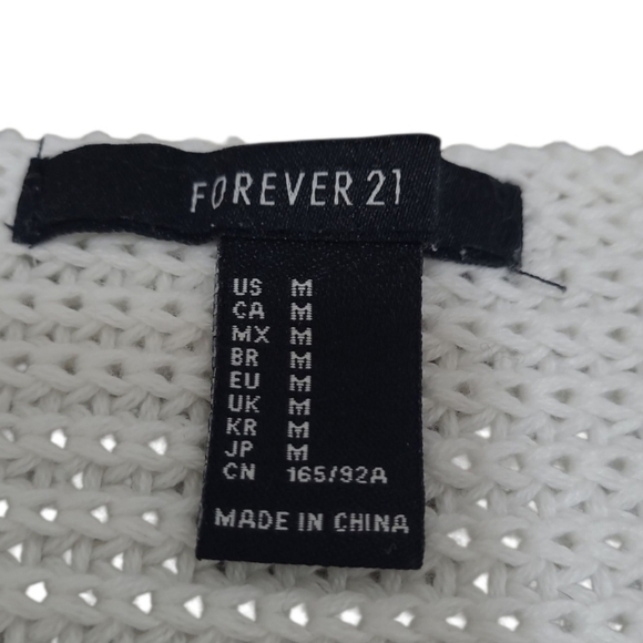 Forever 21 Boat Neck Drop. Shoulder Sweater Size Medium - Picture 4 of 6